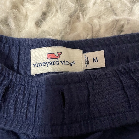 Vineyard Vines size m women’s shorts - Picture 3 of 4